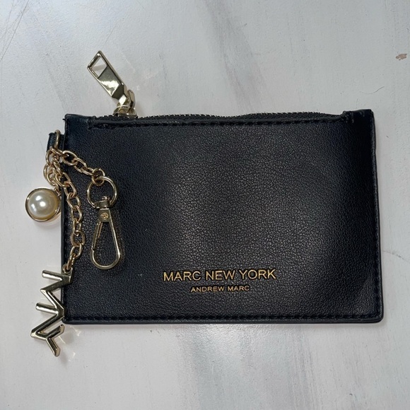 Marc New York Andrew Marc Black Wallet Coin Purse - Picture 1 of 4
